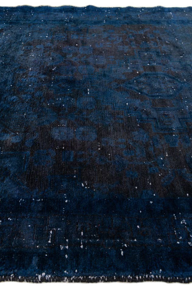 Detail image of 4' 6 x 6' Hand Knotted Ultra Vintage Persian Wool Rug