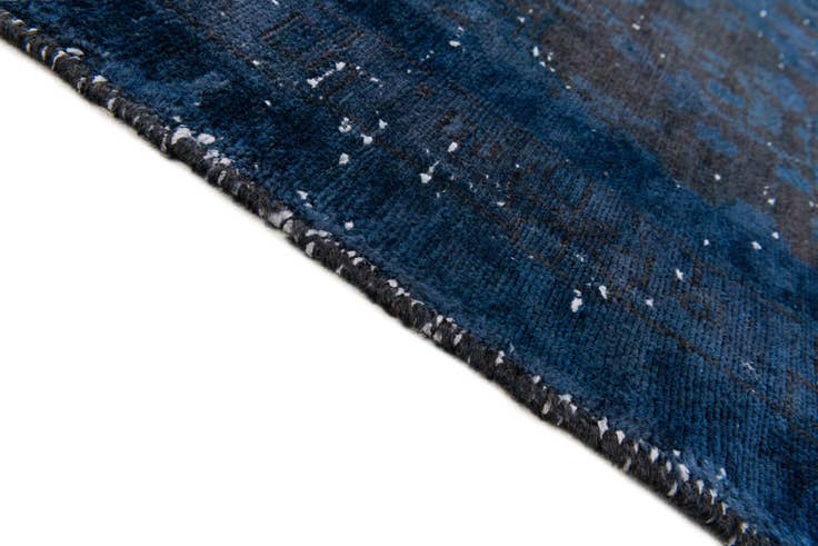 Detail image of 4' 6 x 6' Hand Knotted Ultra Vintage Persian Wool Rug