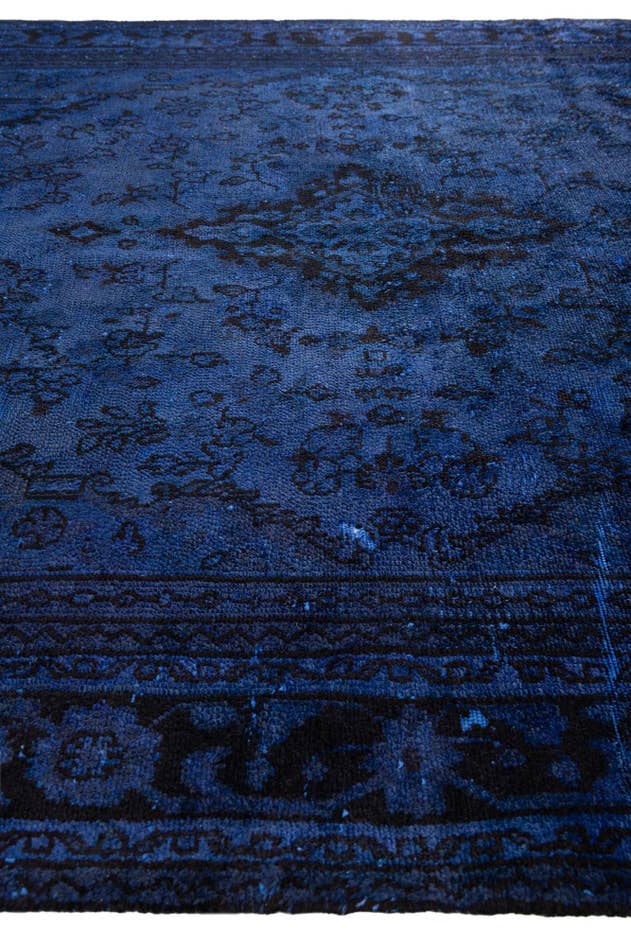 Detail image of 6' 6 x 9' 3 Hand Knotted Ultra Vintage Persian Wool Rug