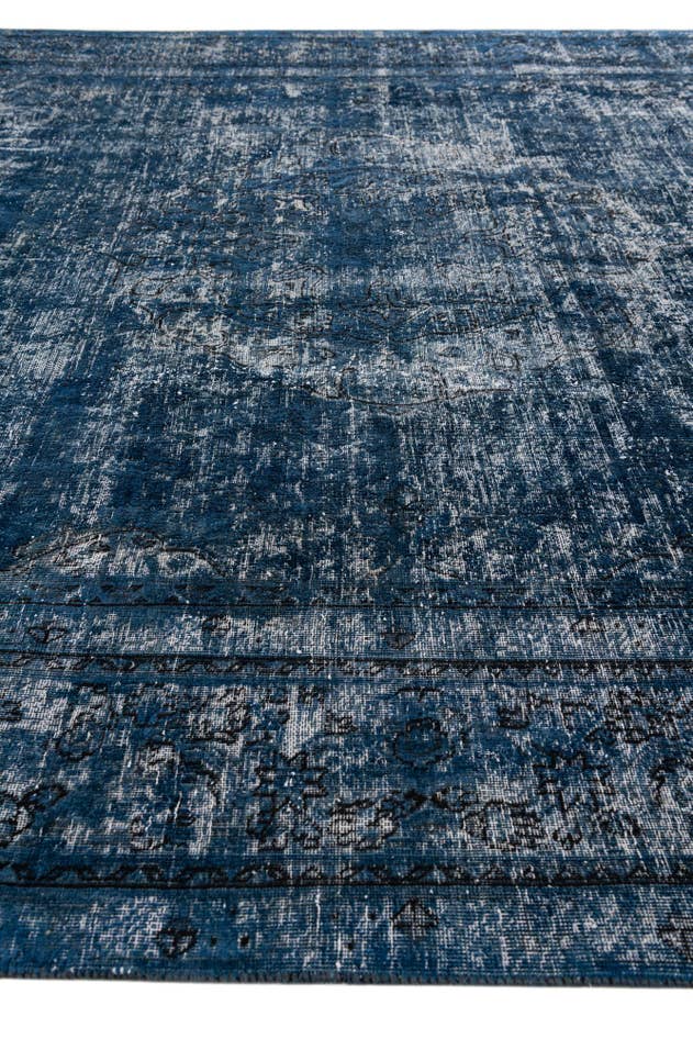 Detail image of 9' x 12' Hand Knotted Ultra Vintage Persian Wool Rug