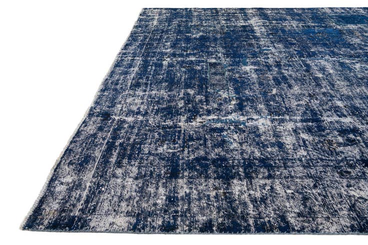 Detail image of 8' 9 x 11' 6 Hand Knotted Ultra Vintage Persian Wool Rug