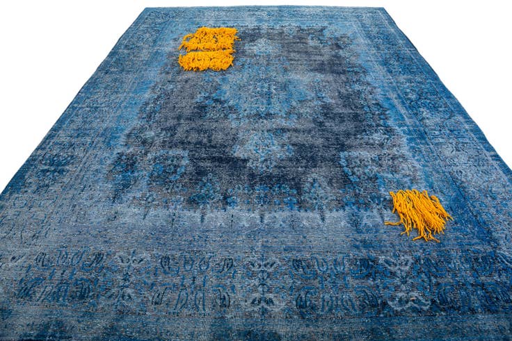 Detail image of 9' 5 x 13' 2 Hand Knotted Ultra Vintage Persian Wool Rug