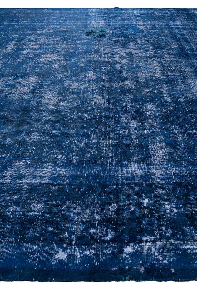 Detail image of 9' x 11' 4 Hand Knotted Ultra Vintage Persian Wool Rug