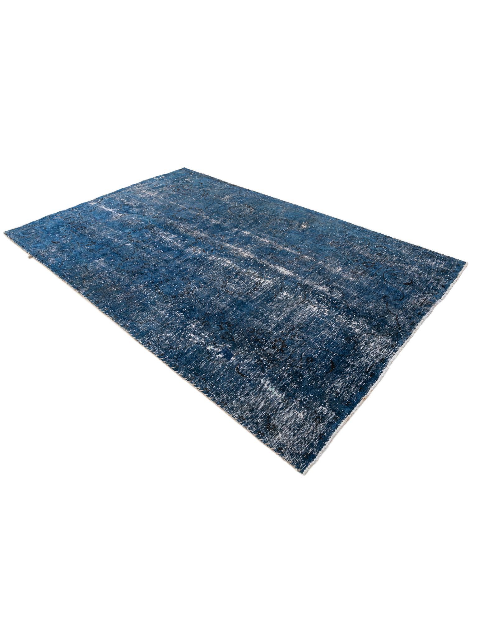 5' 4 x 8' 1 Hand Knotted Ultra Vintage Persian Wool Rug