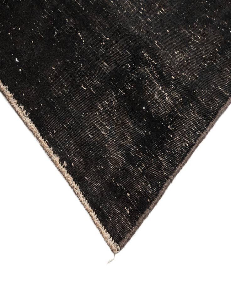 Detail image of 9' 5 x 12' 8 Vintage Royal Rug