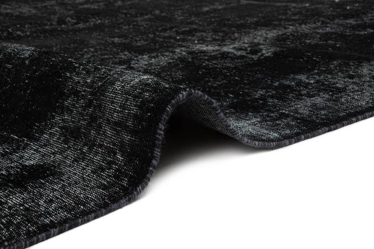 Detail image of 9' 4 x 12' 7 Vintage Royal Rug