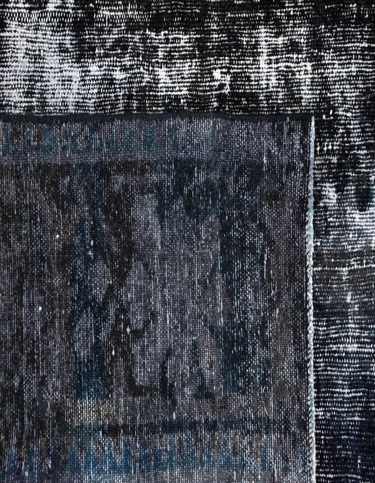 Detail image of 5' 8 x 7' 10  Hand Knotted Vintage Royal Persian Wool Rug