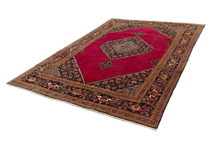 Detail image of 7' 5 x 10' 7 Viss Wool Rug