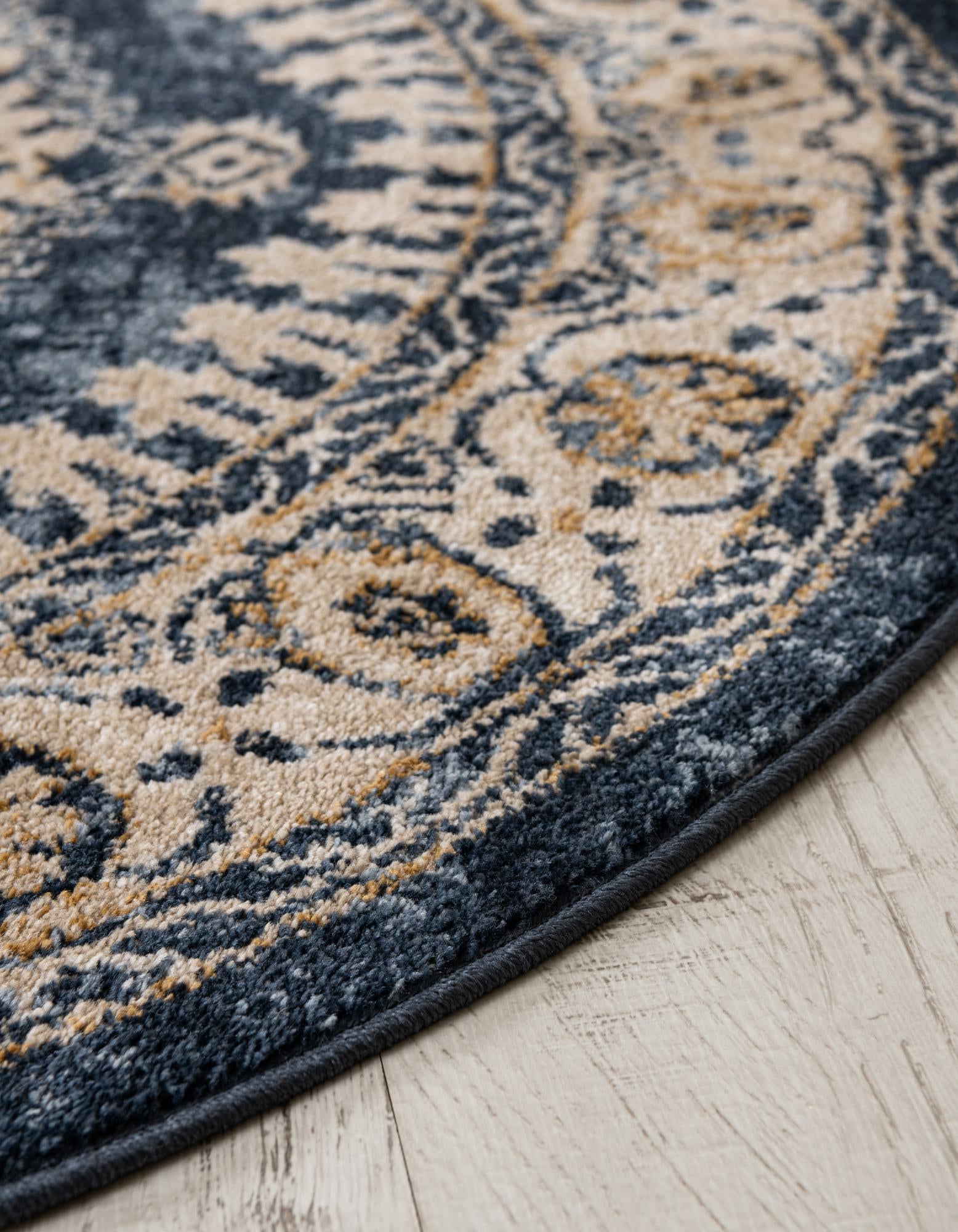 4' x 4' Arcadia Round Rug