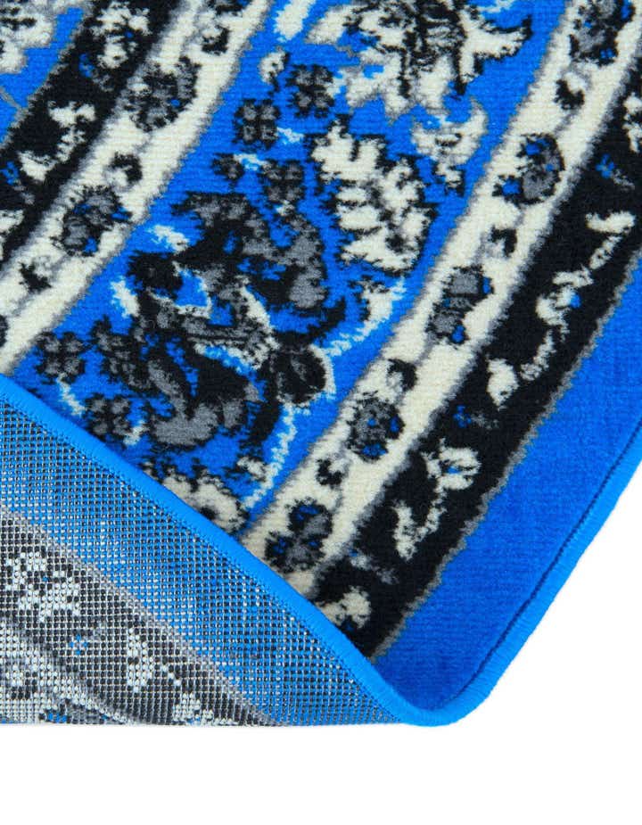 5' 3 x 5' 3 Kashan Design Round Rug
