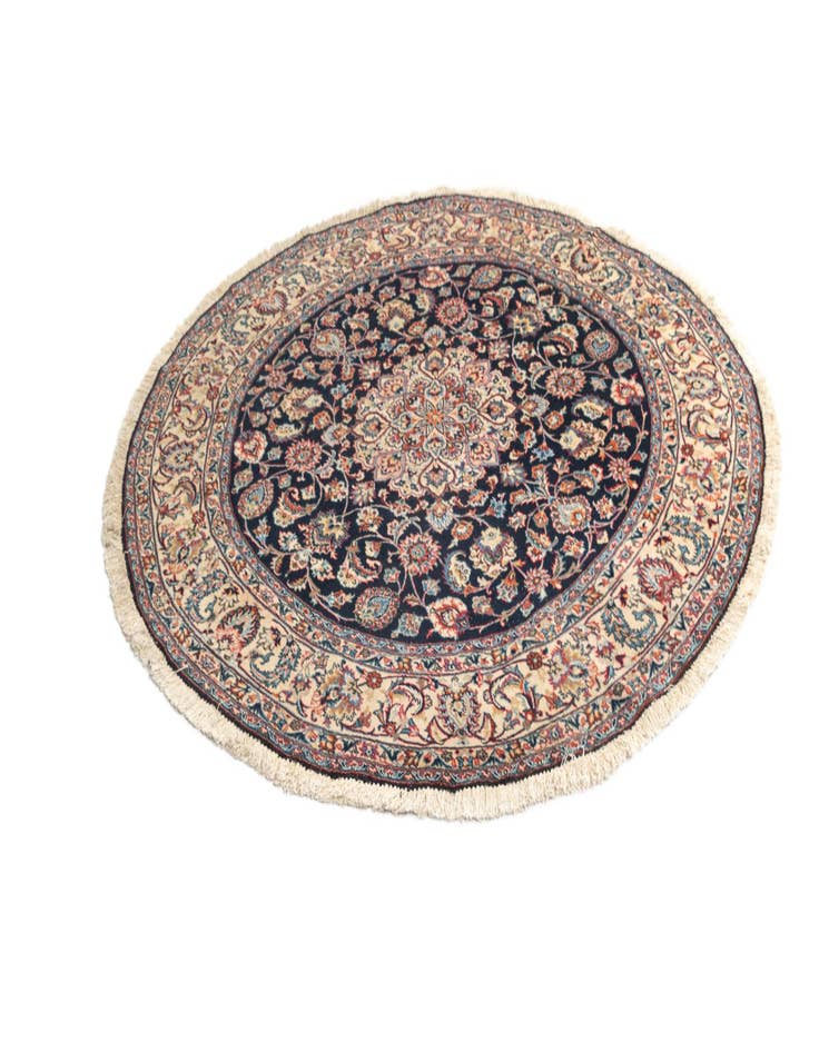 Detail image of 6' 4 x 6' 4 Nain Round Rug