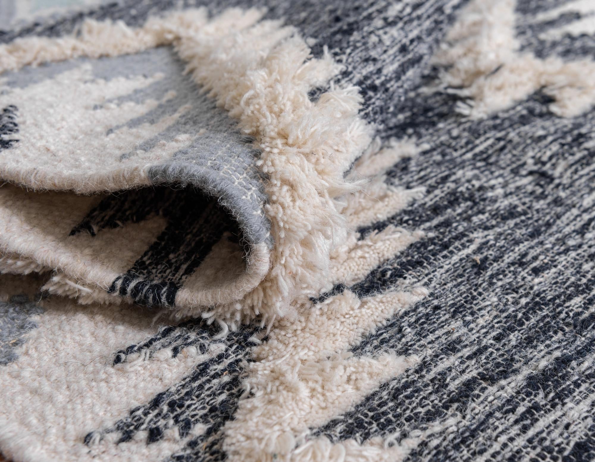 2' 2 x 6' 1 Hand Woven Arizona Wool Runner Rug