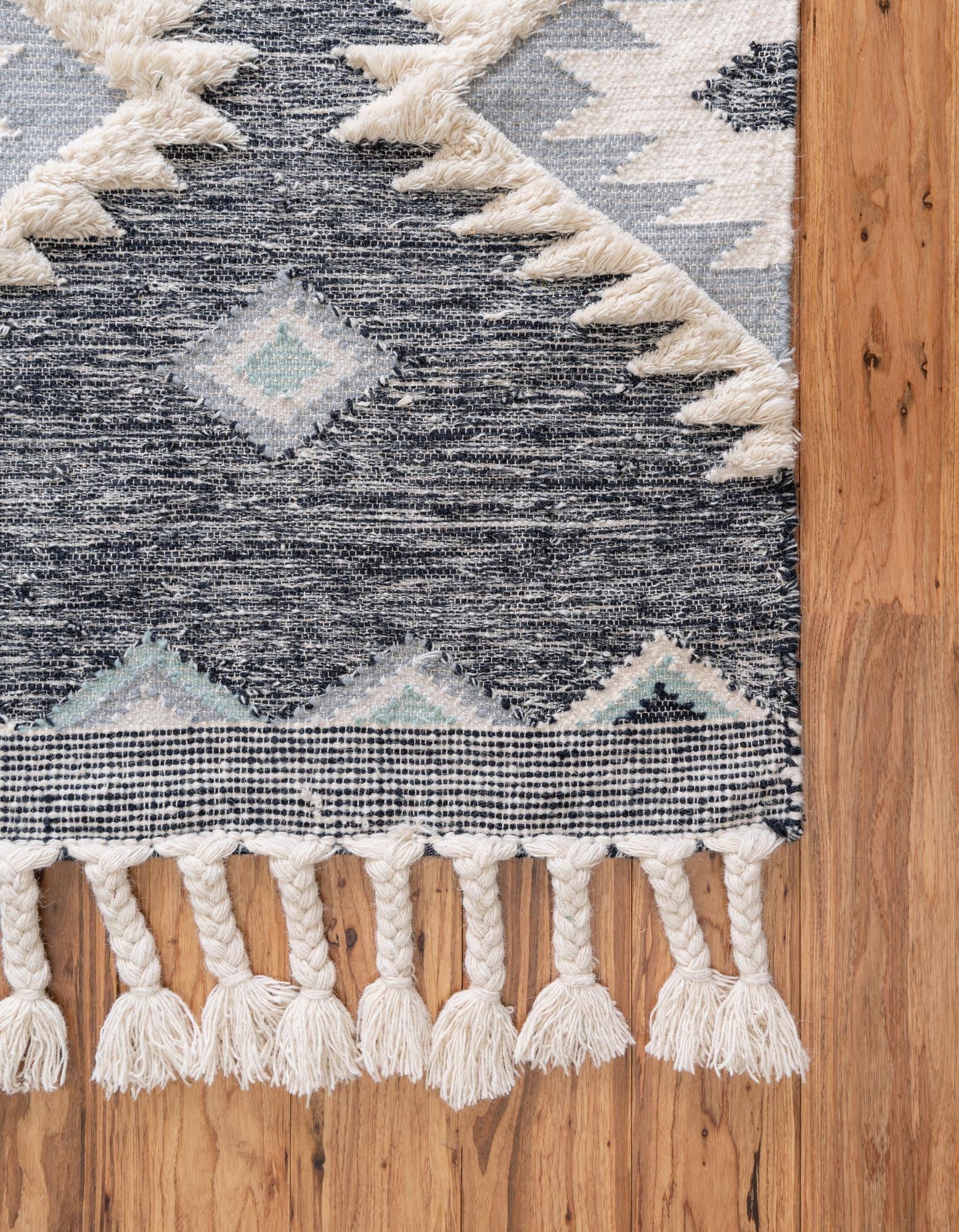 2' 2 x 6' 1 Hand Woven Arizona Wool Runner Rug