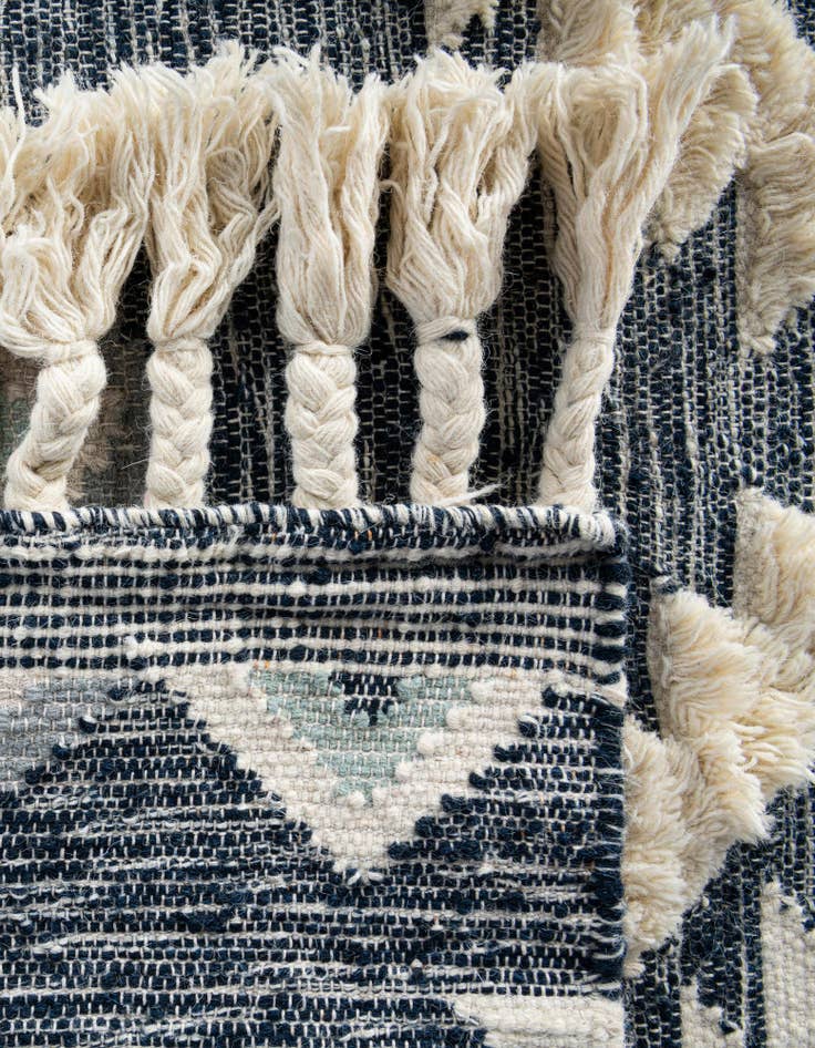 Detail image of 2' 2 x 8' 2  Hand Woven Arizona Wool Runner Rug