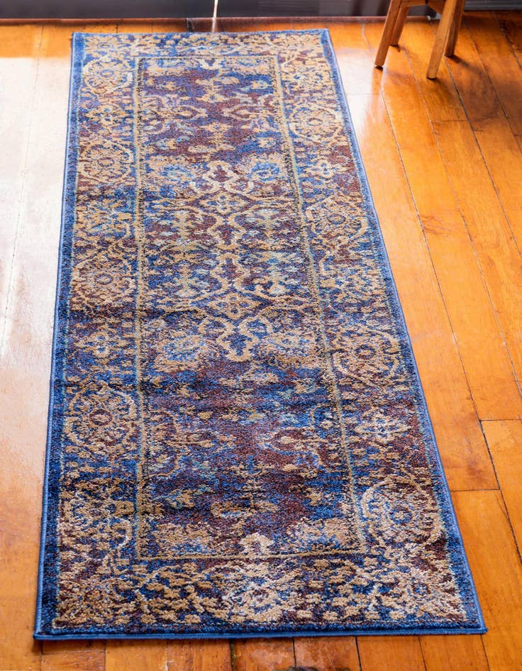 Detail image of 2' 2 x 6' 7 Charlotte Runner Rug