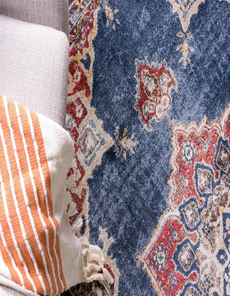 Detail image of 2' 7 x 10' Eden Runner Rug