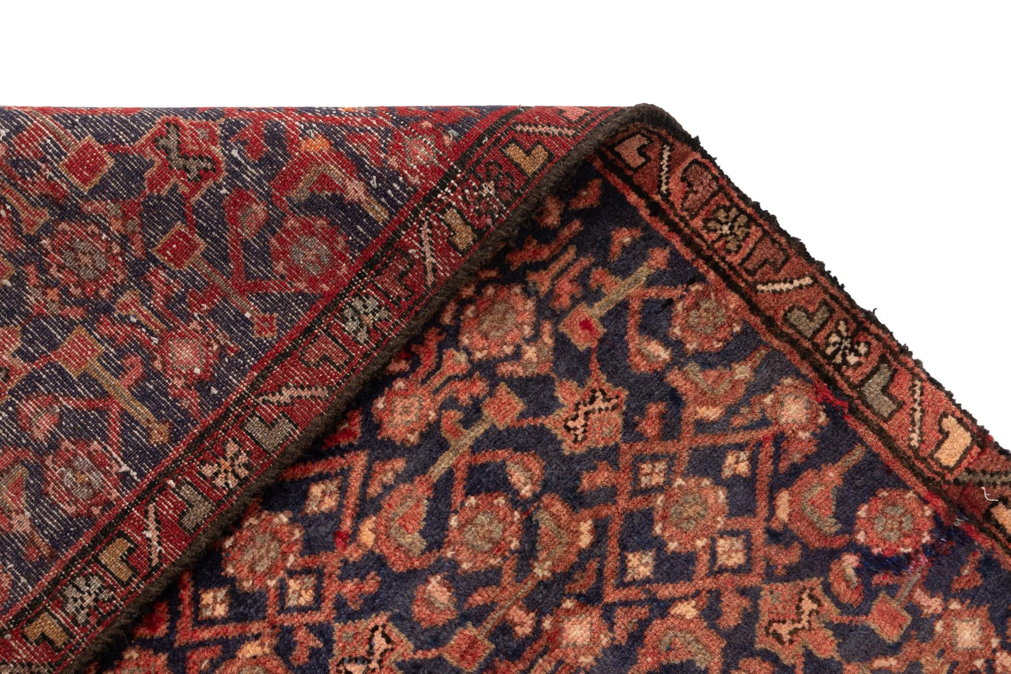2' 9 x 9' 3 Hamedan Wool Runner Rug