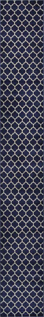 2' 7 x 19' 8 Lattice Runner Rug