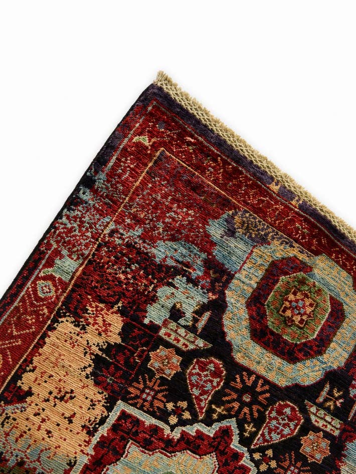Detail image of 2' 7 x 9' 8 Hand Knotted Mamluk Ziegler Runner Rug