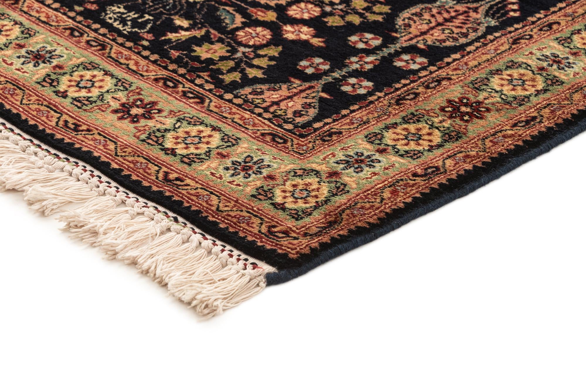 2' 5 x 4' 7 Sarouk Runner Rug