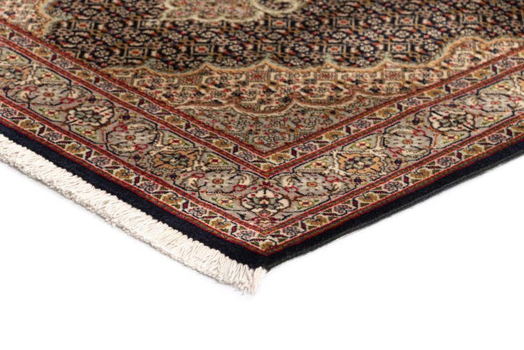 Detail image of 2' 9 x 10' 2 Tabriz Mahi Wool Runner Rug