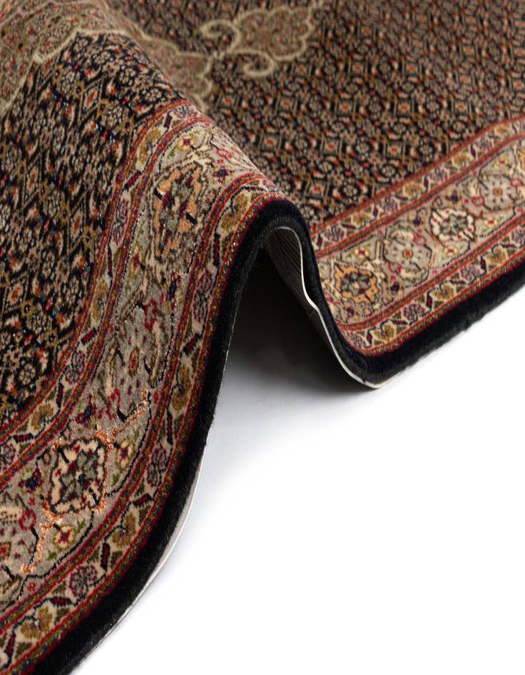 Detail image of 2' 9 x 10' 2 Tabriz Mahi Wool Runner Rug