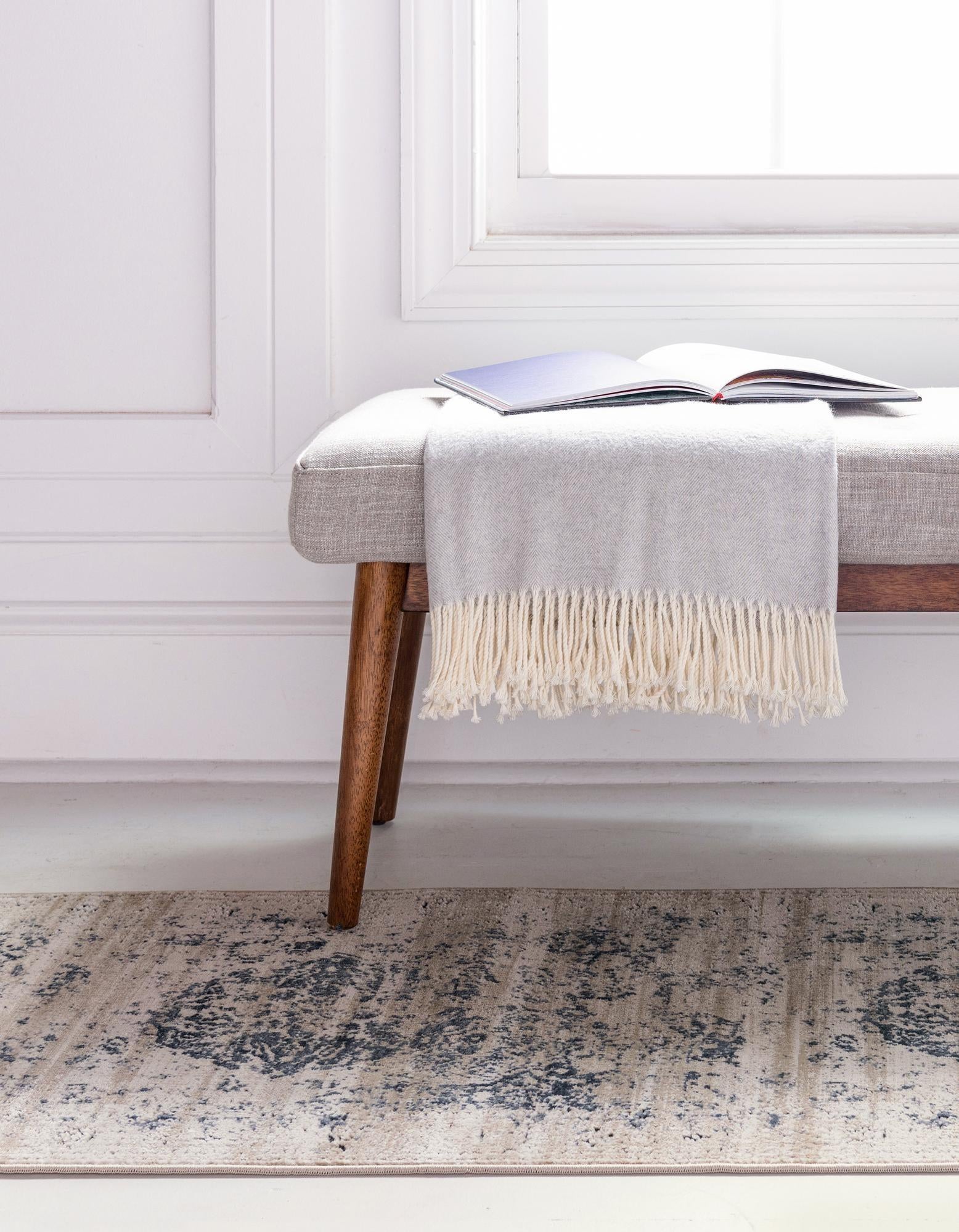 2' 7 x 12' Villa Runner Rug
