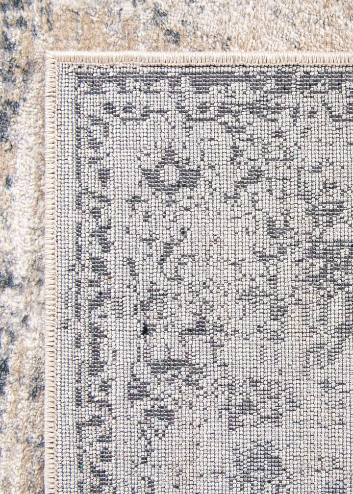 7' 10 x 7' 10 Eliza Square Rug