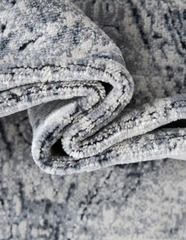 Detail image of 7' x 7' Eliza Square Rug