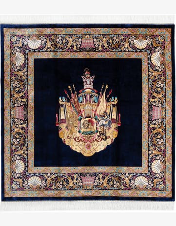 4' 11 x 4' 11 Ghom Design Square Rug
