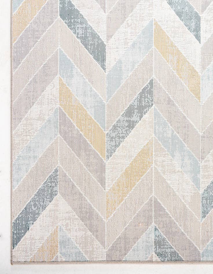 Detail image of 6' x 6' Illusion Square Rug