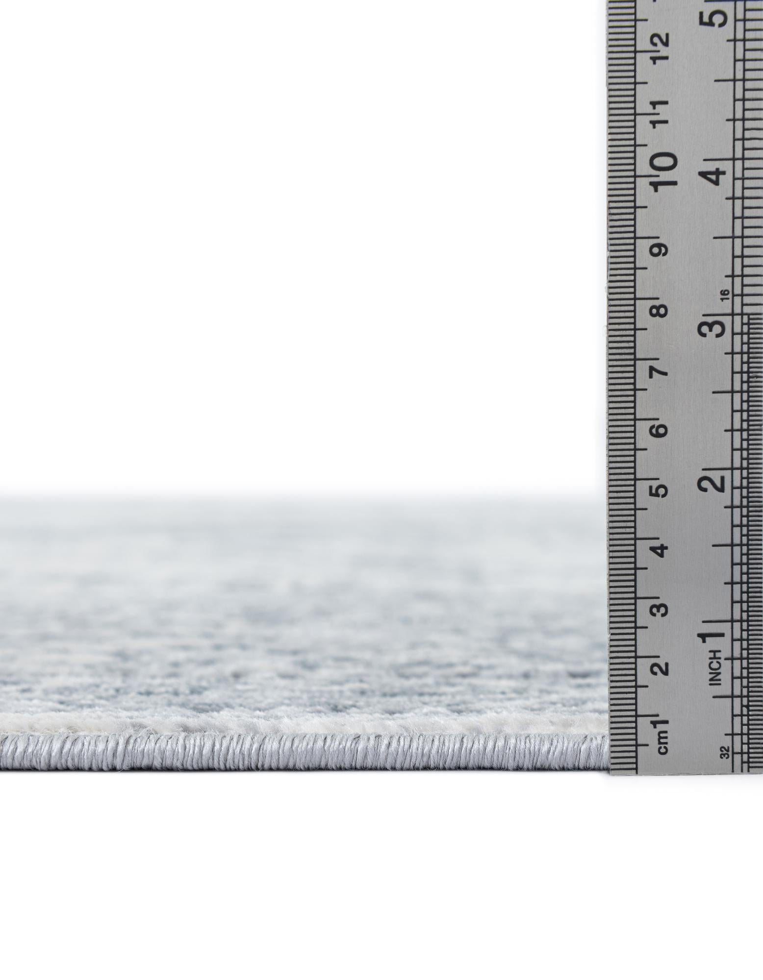 7' x 7' Villa Square Rug