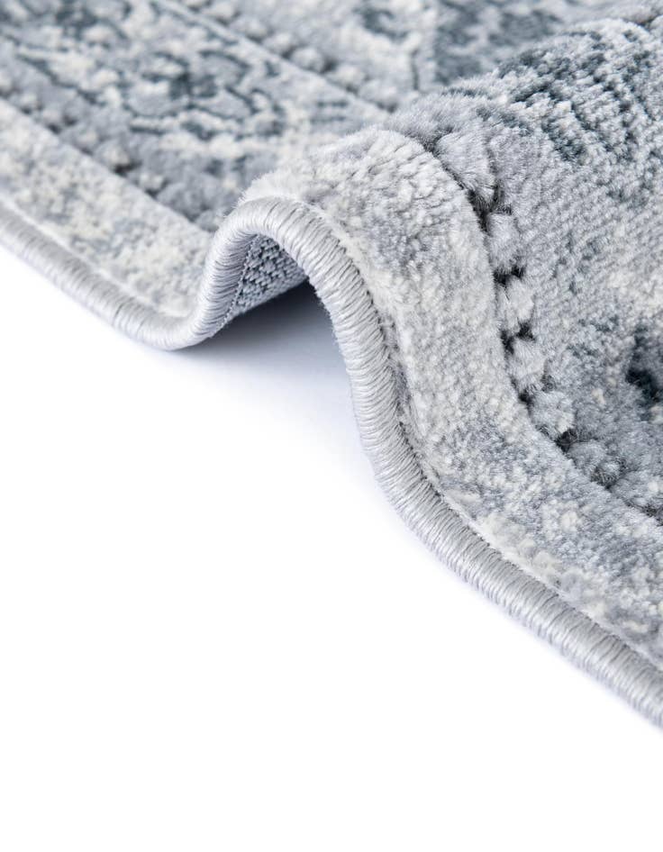 Detail image of 7' x 7' Villa Square Rug