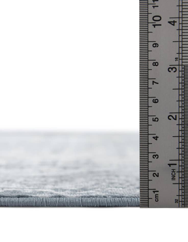 Detail image of 7' x 7' Villa Square Rug
