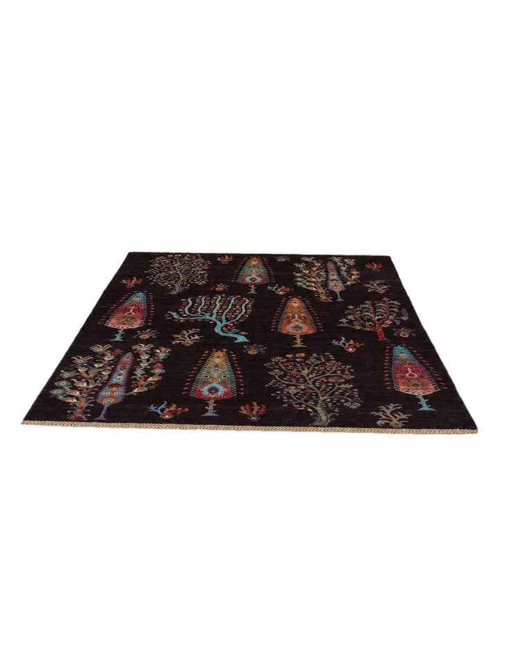 Detail image of 4' 11 x 6' 6 Hand Knotted Ariana Ziegler Rug