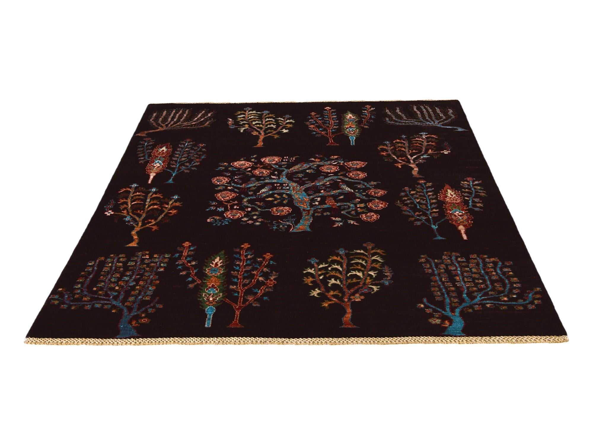 4' 11 x 6' 4 Hand Knotted Ariana Ziegler Rug