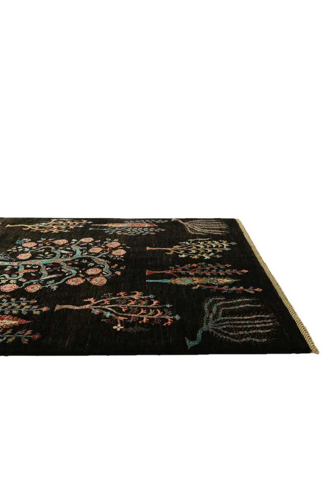 4' 11 x 6' 4 Hand Knotted Ariana Ziegler Rug