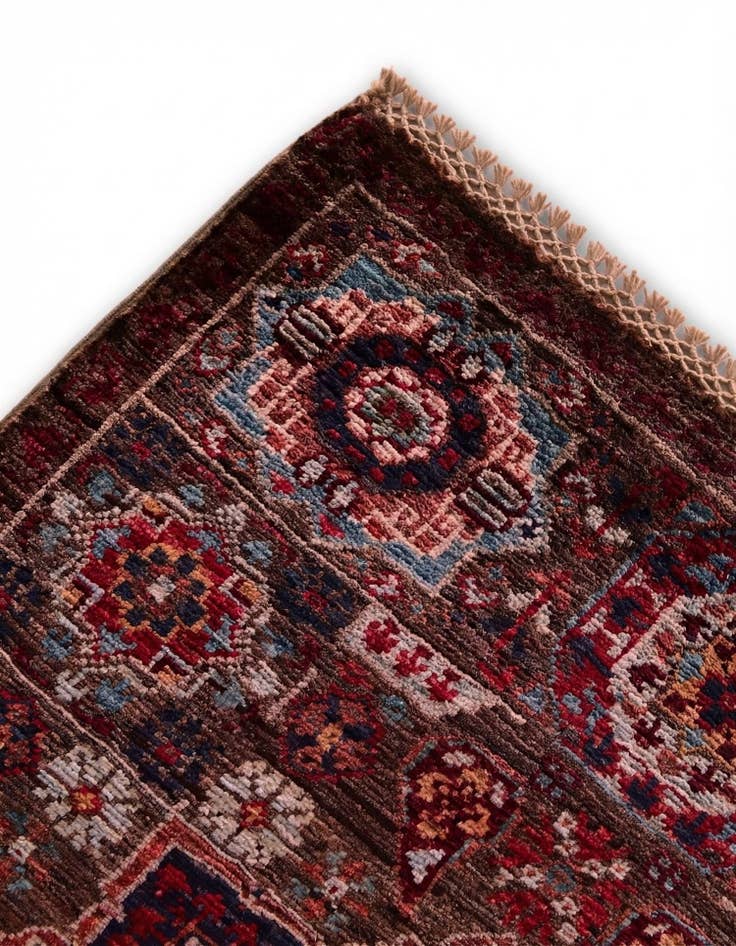 Detail image of 2' 1 x 3' Hand Knotted Mamluk Ziegler Rug