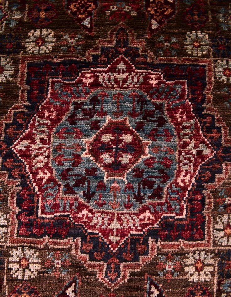 Detail image of 2' 1 x 3' Hand Knotted Mamluk Ziegler Rug