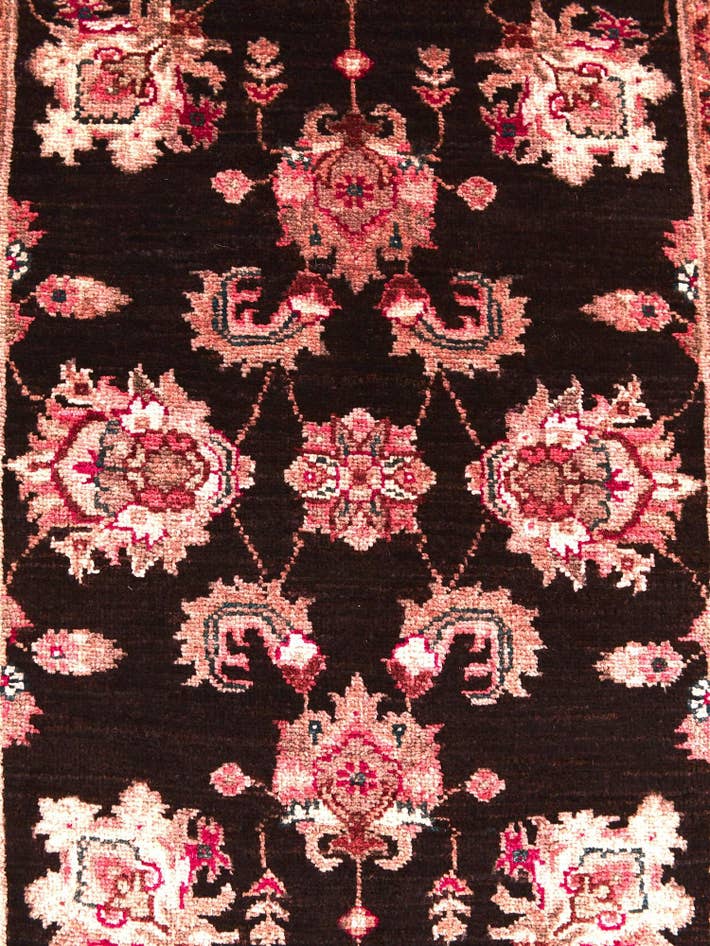 Detail image of 2' 9 x 10' 1 Hand Knotted Ariana Ziegler Runner Rug