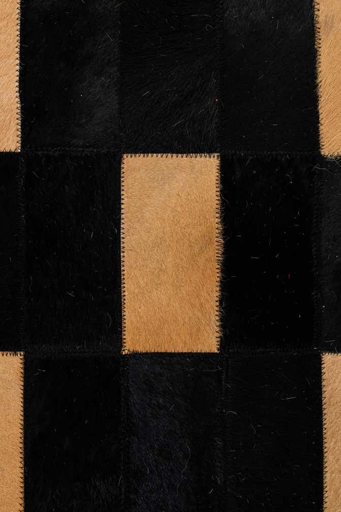 8' 1 x 10' Cowhide - Patchwork Rug