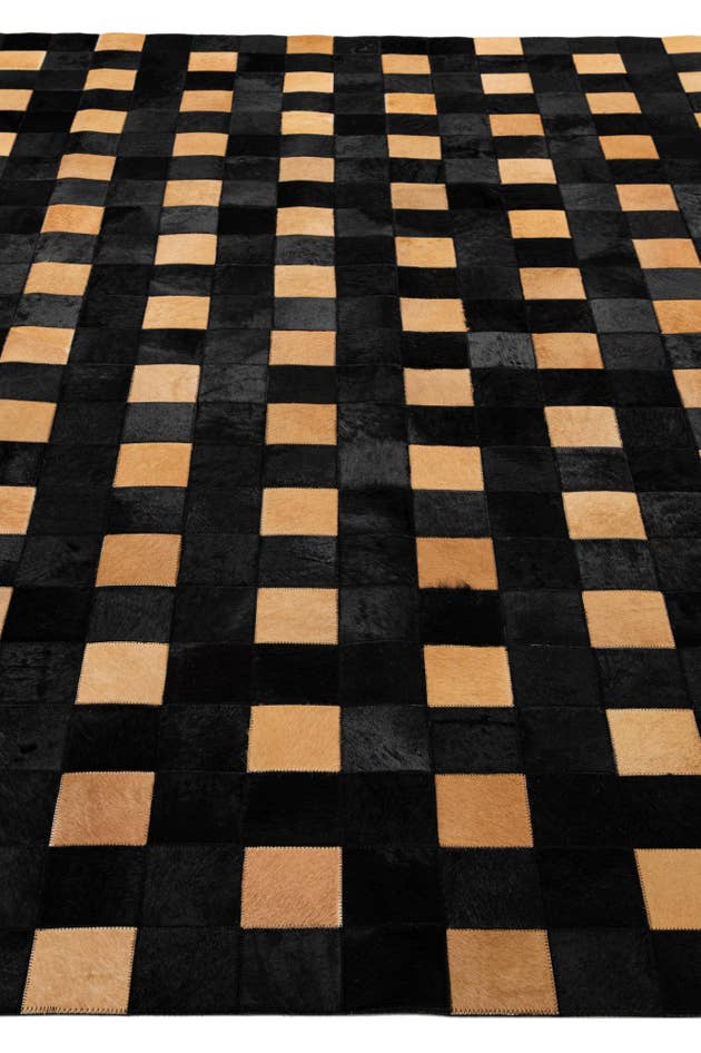 Detail image of 8' 1 x 9' 11 Cowhide - Patchwork Rug
