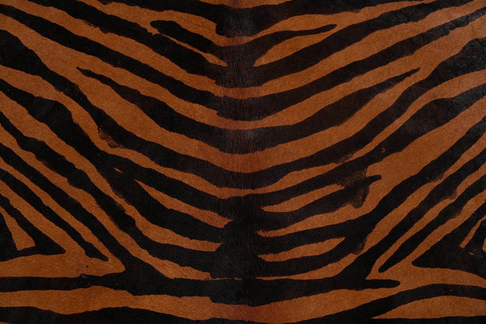 185cm x 205cm Cowhide Leather Freeform Rug
