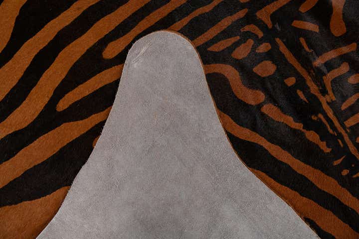 6' 1 x 6' 8 Cowhide Leather Freeform Rug