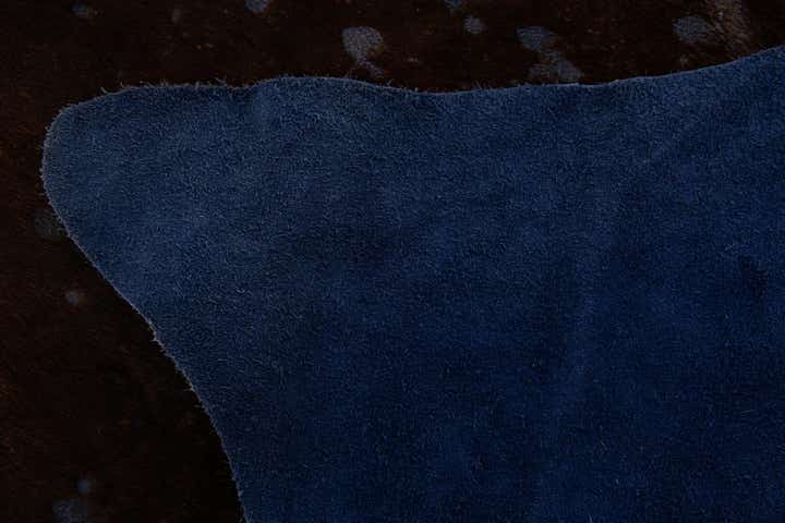6' 2 x 6' 10 Cowhide Leather Freeform Rug