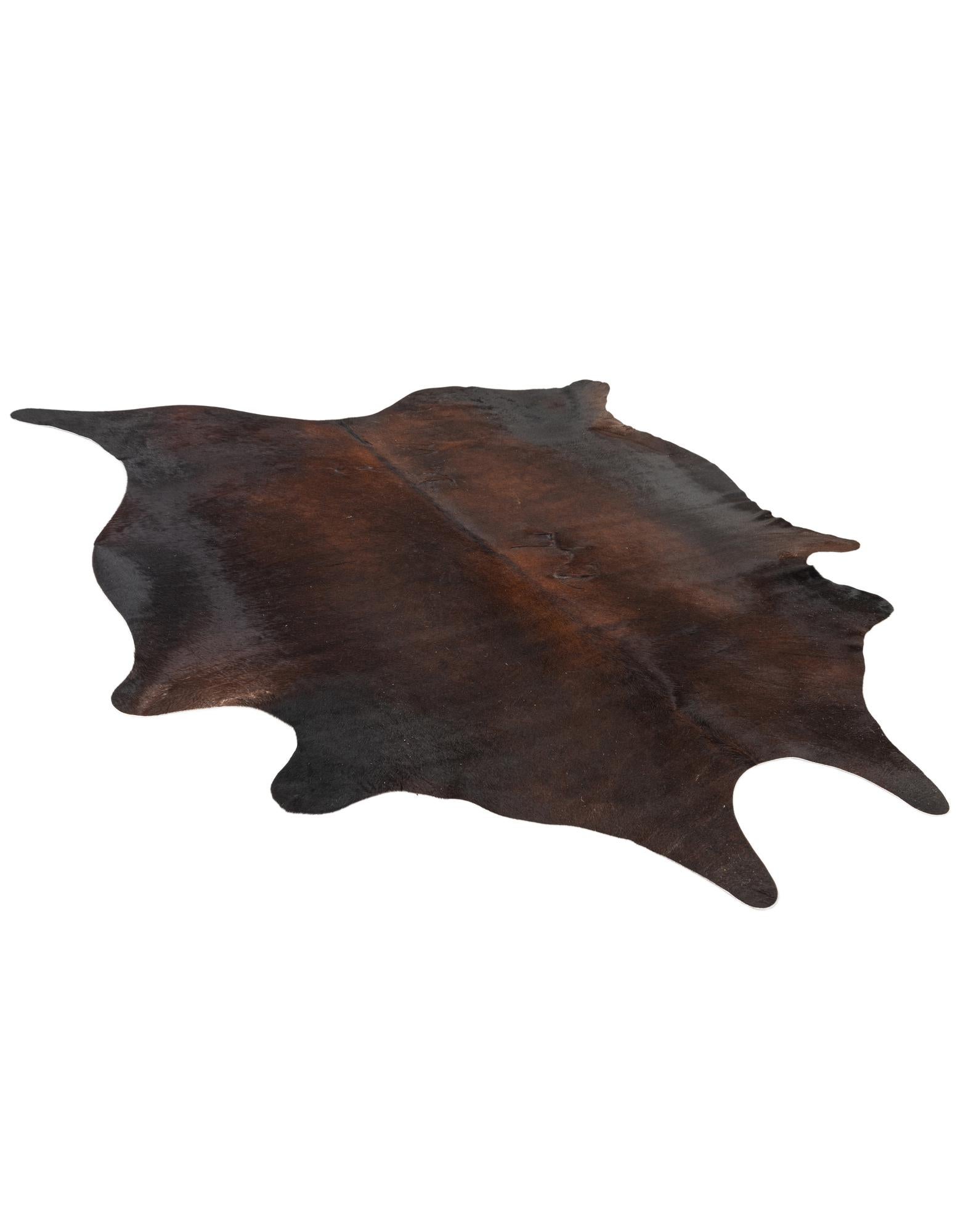5' 11 x 6' 8 Cowhide Leather Freeform Rug