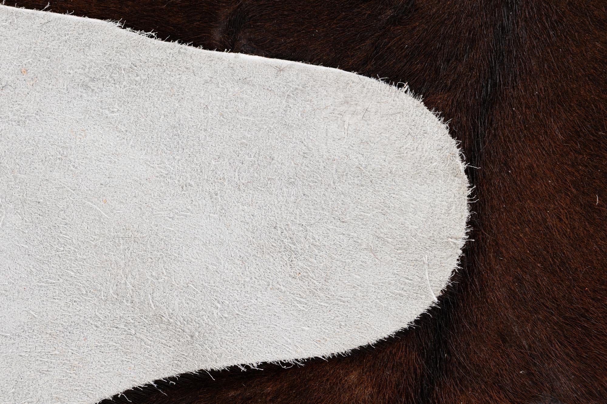 5' 11 x 6' 8 Cowhide Leather Freeform Rug