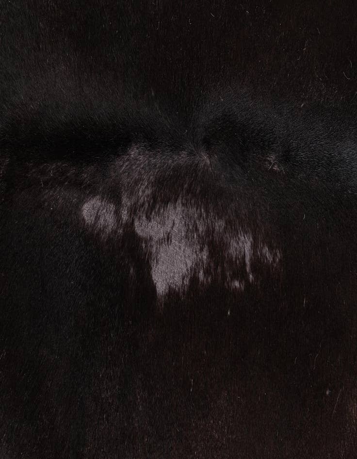 Detail image of 5' 6 x 6' 6 Cowhide Leather Freeform Rug