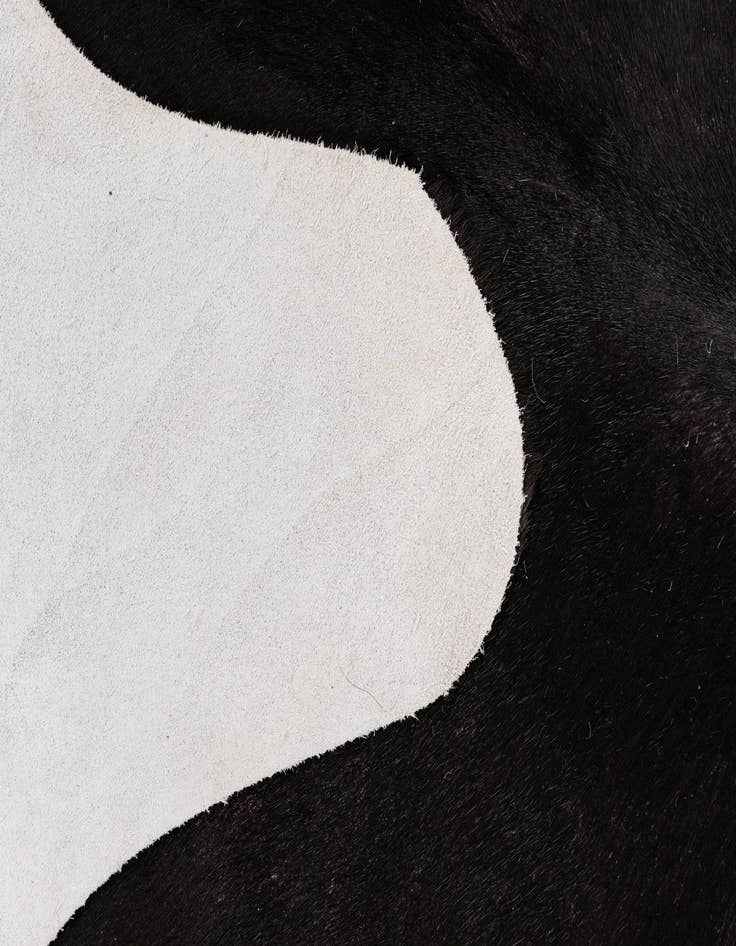Detail image of 5' 6 x 6' 6 Cowhide Leather Freeform Rug