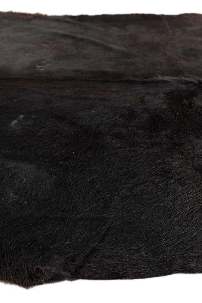 5' 7 x 6' 7 Cowhide Leather Freeform Rug